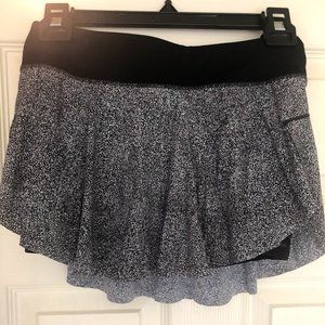 Lululemon running skort size 4